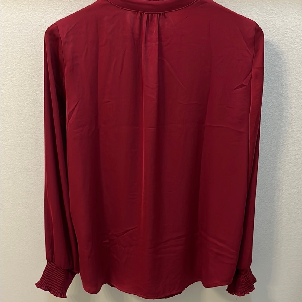 Renuar Elegant Maroon Red Long Sleeve Blouse with Mandarin Collar and cuffs NWOT - Picture 8 of 14